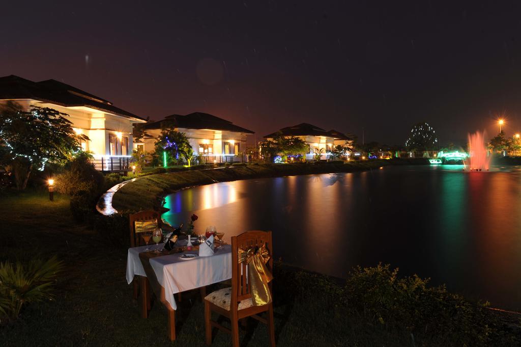 The Golden Lake Hotel Naypyidaw Exterior foto